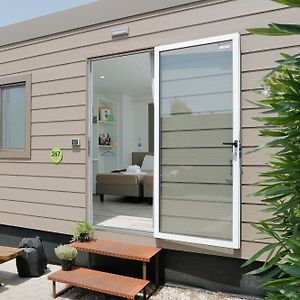 Standard Bungalow